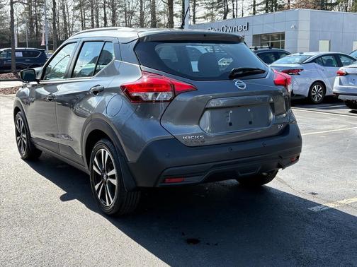 2020 Nissan Kicks SV
