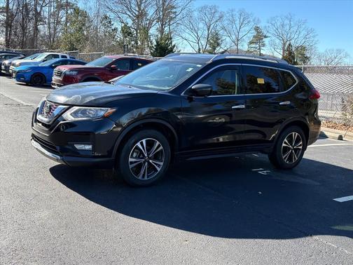 2020 Nissan Rogue SV