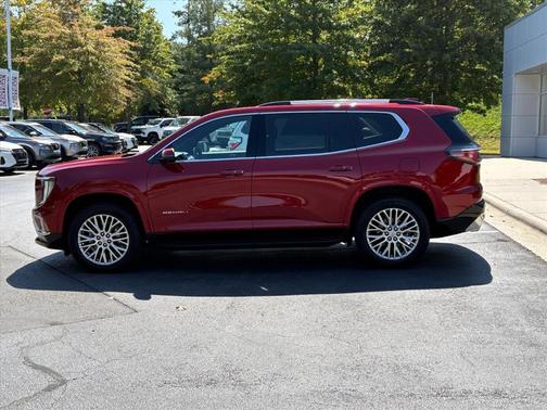 2024 GMC Acadia Denali