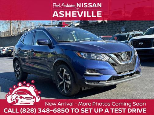 2022 Nissan Rogue Sport SL