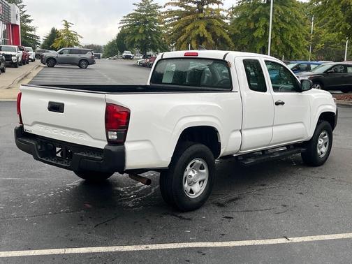 2018 Toyota Tacoma SR
