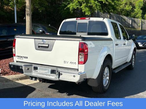 Glacier White 2019 Nissan Frontier SV