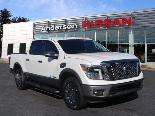2017 Nissan Titan Platinum Reserve
