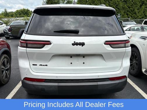 Bright White Clearcoat 2021 Jeep Grand Cherokee L Altitude