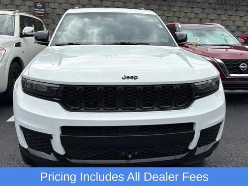 Bright White Clearcoat 2021 Jeep Grand Cherokee L Altitude