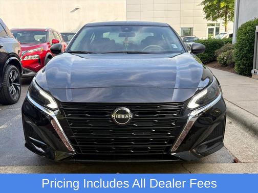 Super Black 2024 Nissan Altima 2.5 SV