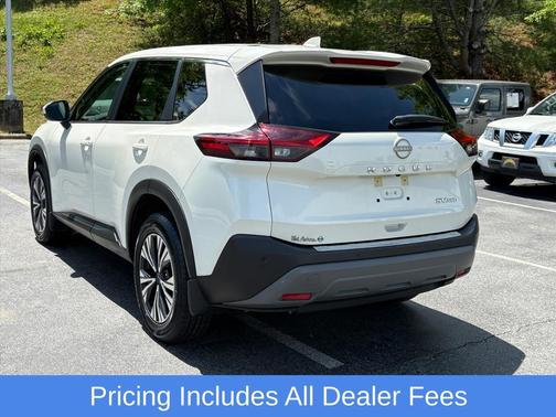Pearl White Tricoat 2023 Nissan Rogue SV