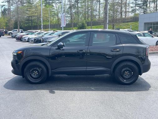 Super Black 2025 Nissan Kicks S