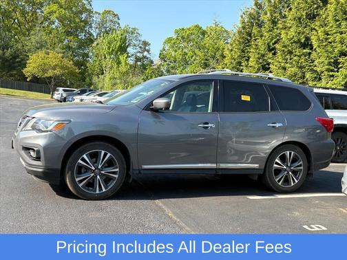 Gun Metallic 2019 Nissan Pathfinder Platinum