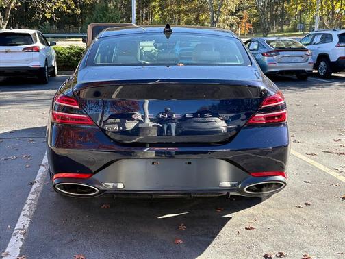 2023 Genesis G70 3.3T RWD