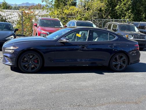 2023 Genesis G70 3.3T RWD