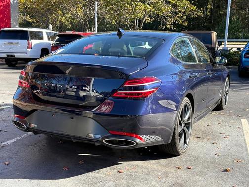 2023 Genesis G70 3.3T RWD