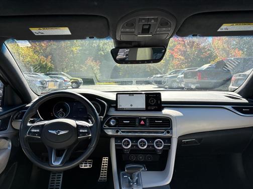 2023 Genesis G70 3.3T RWD