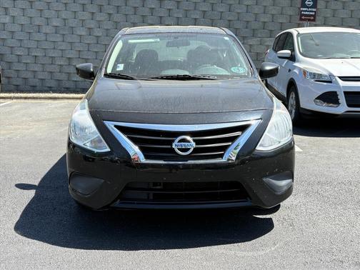 2016 Nissan Versa 1.6 S+