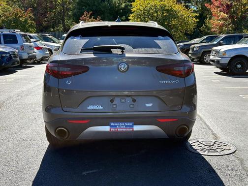 2018 Alfa Romeo Stelvio Ti