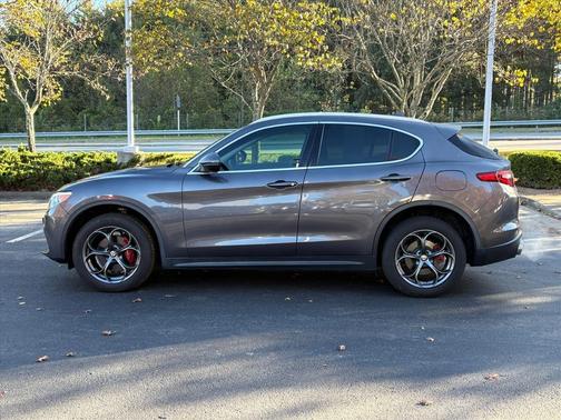 2018 Alfa Romeo Stelvio Ti