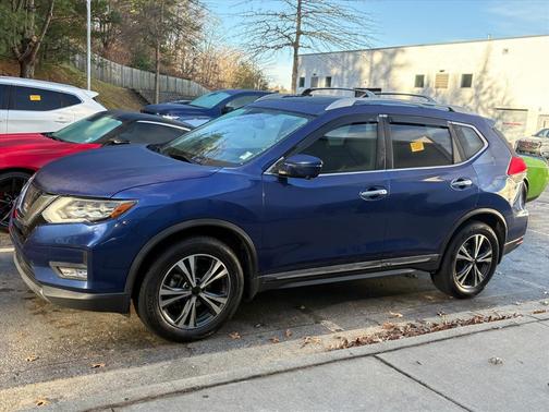 2017 Nissan Rogue SL