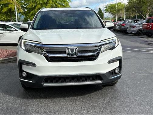 2021 Honda Pilot Touring 8-Passenger