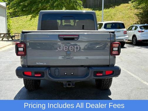 Sting-Gray Clearcoat 2020 Jeep Gladiator Rubicon