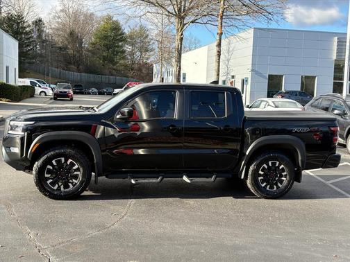 2022 Nissan Frontier PRO-4X