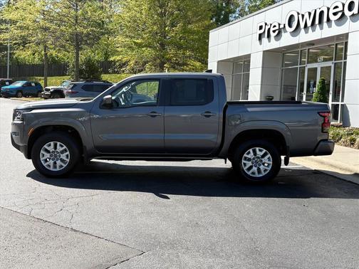 Gun Metallic 2022 Nissan Frontier SV