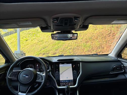 Crystal White Pearl 2023 Subaru Outback Touring XT