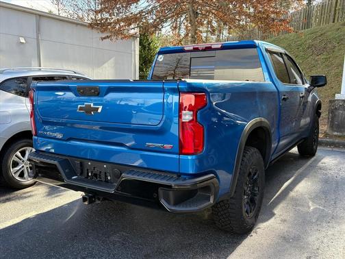 2024 Chevrolet Silverado 1500 ZR2