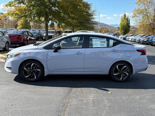 2025 Nissan Versa 1.6 S