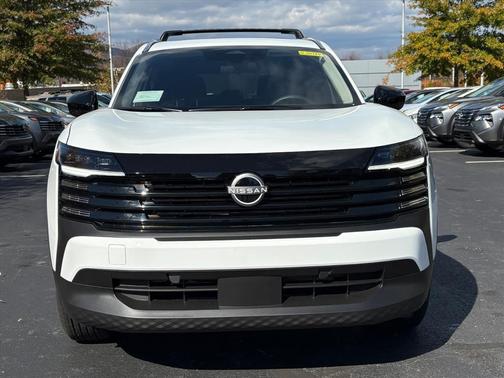 Fresh Powder 2026 Nissan Kicks SV