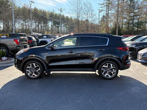 2022 Kia Sportage EX