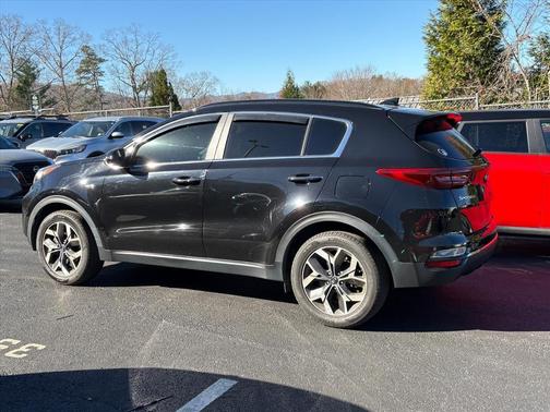 2022 Kia Sportage EX
