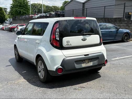 2016 Kia Soul Base