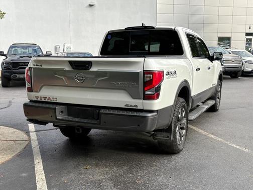2023 Nissan Titan Platinum Reserve