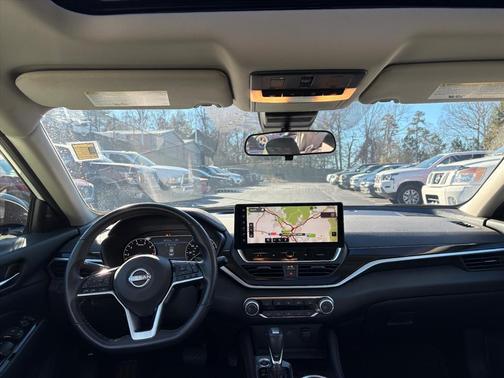 2024 Nissan Altima SR Intelligent AWD