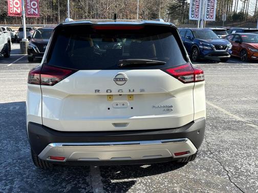 2023 Nissan Rogue Platinum