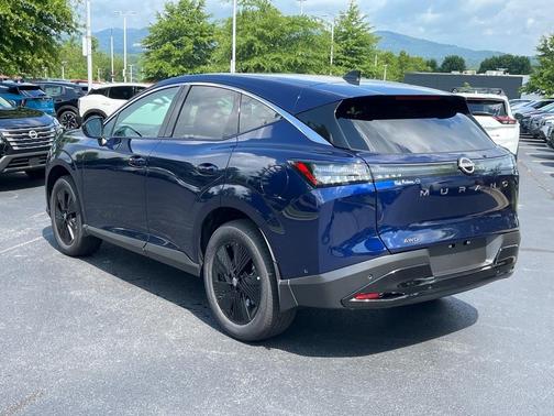 2025 Nissan Murano SV