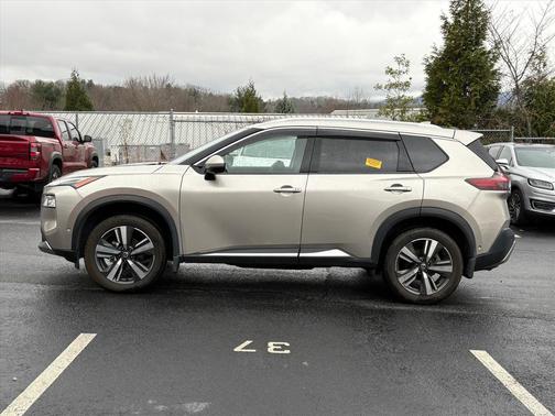 2021 Nissan Rogue Platinum
