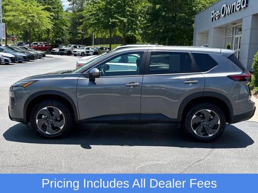 Gun Metallic 2025 Nissan Rogue SV