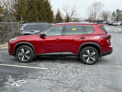 2025 Nissan Rogue SL