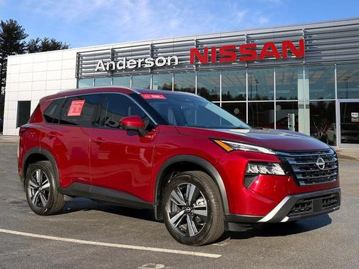 2025 Nissan Rogue SL