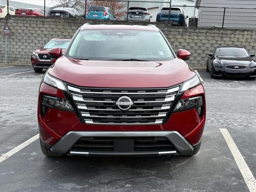 2025 Nissan Rogue SL