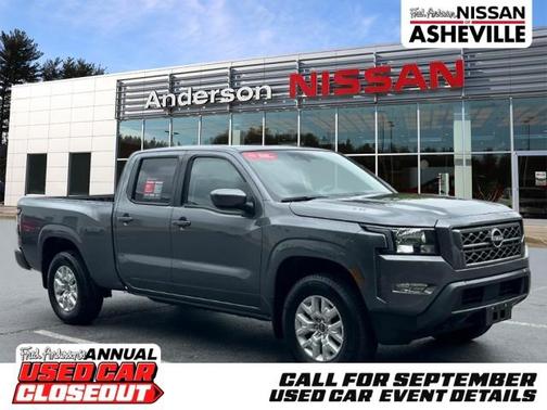2023 Nissan Frontier SV