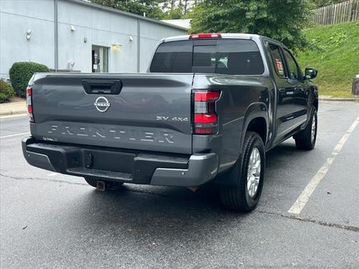 2023 Nissan Frontier SV