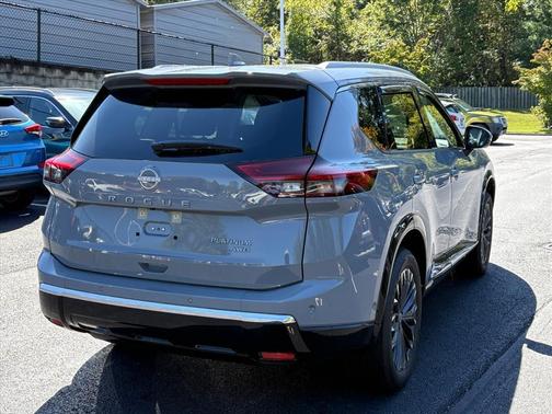 2025 Nissan Rogue Platinum