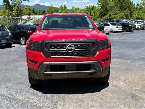 2022 Nissan Frontier S
