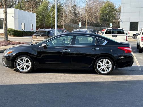 2016 Nissan Altima 3.5 SL