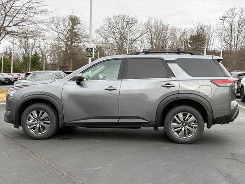 2025 Nissan Pathfinder SV 4WD