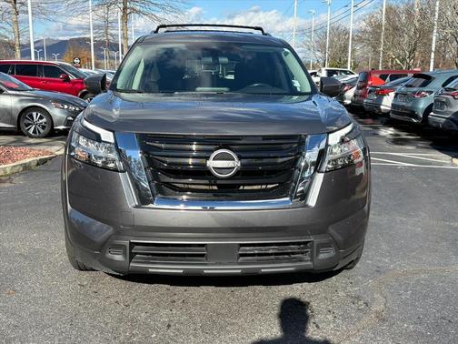 2022 Nissan Pathfinder SV 4WD