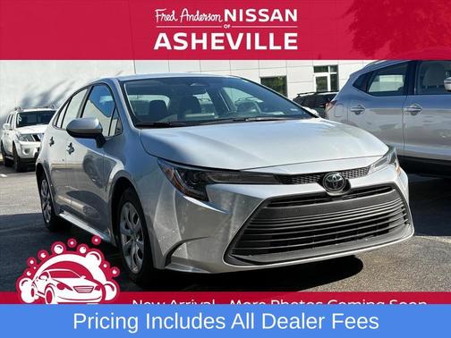 Classic Silver Metallic 2024 Toyota Corolla LE