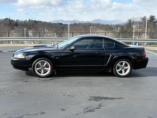 2001 Ford Mustang GT